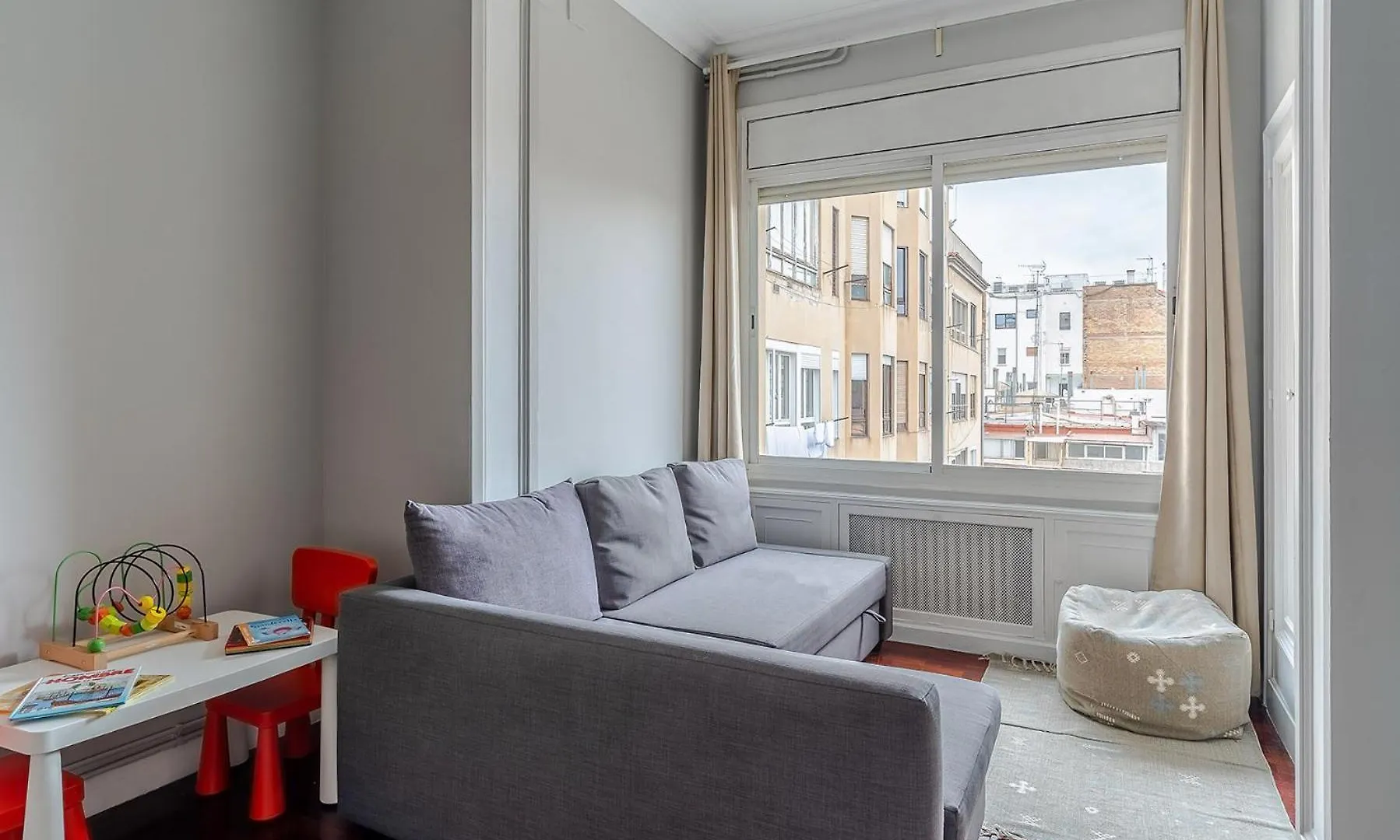Canela Homes Barcelona Eixample Apartment