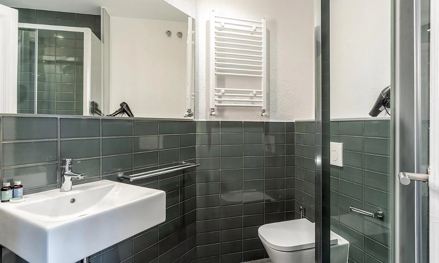 Canela Homes Barcelona Eixample Apartment